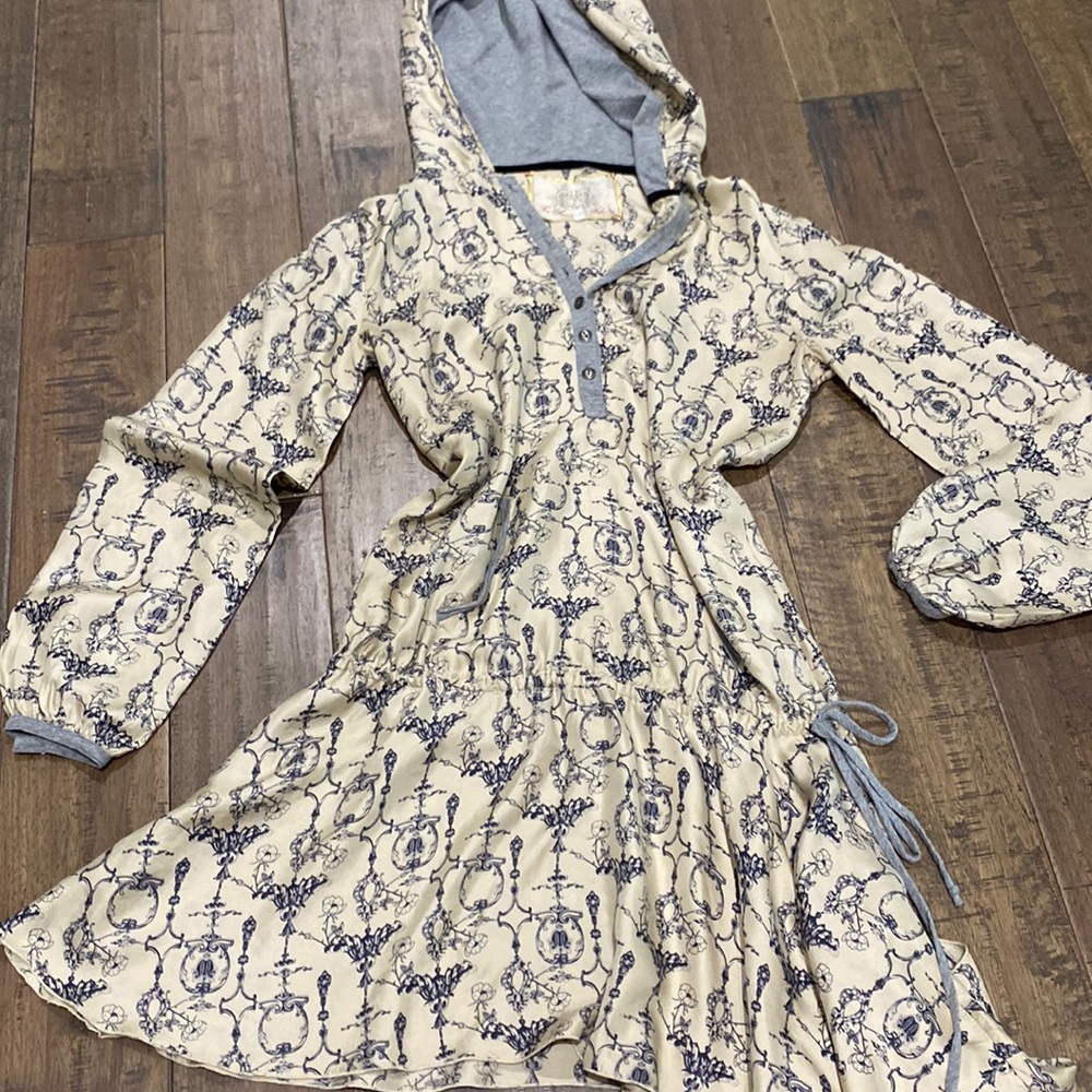 Johnny Was 4 Love and Liberty Tunic Dress Small Silk 
Cover Up Cinch Waist